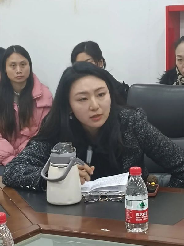 遠程監(jiān)控,報警巡邏,清機加鈔,清分整點,憑證寄庫,頭寸箱寄庫,商鋪安保,智能家居 遠程監(jiān)控,報警巡邏,清機加鈔,清分整點,憑證寄庫,頭寸箱寄庫,商鋪安保,智能家居